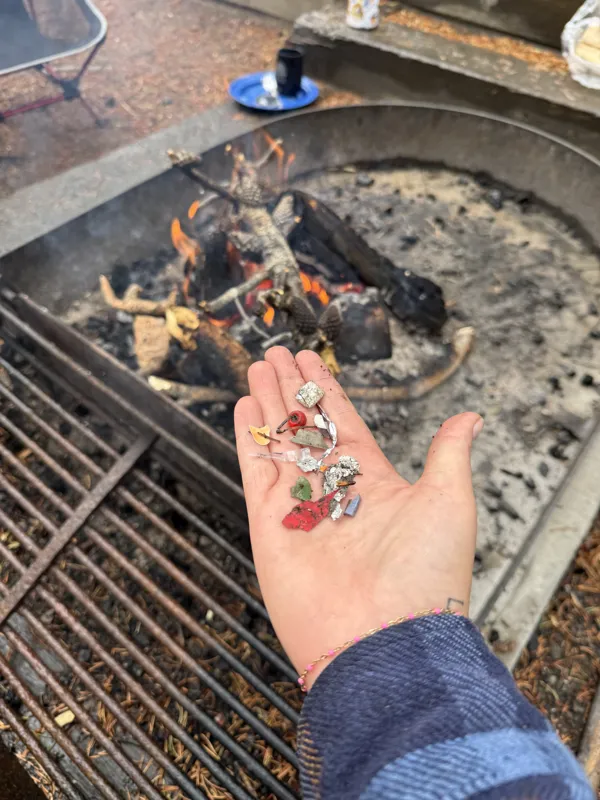 Leave no trace! Even in extraordinarily clean parks, look closely, you may find baby pieces waiting to be cleaned up.